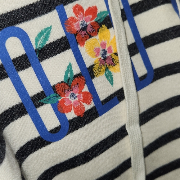 OLD NAVY GRAPHIC HOODIE SWEATSHIRT - Picture 9 of 12
